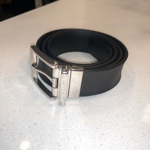 Burberry belt